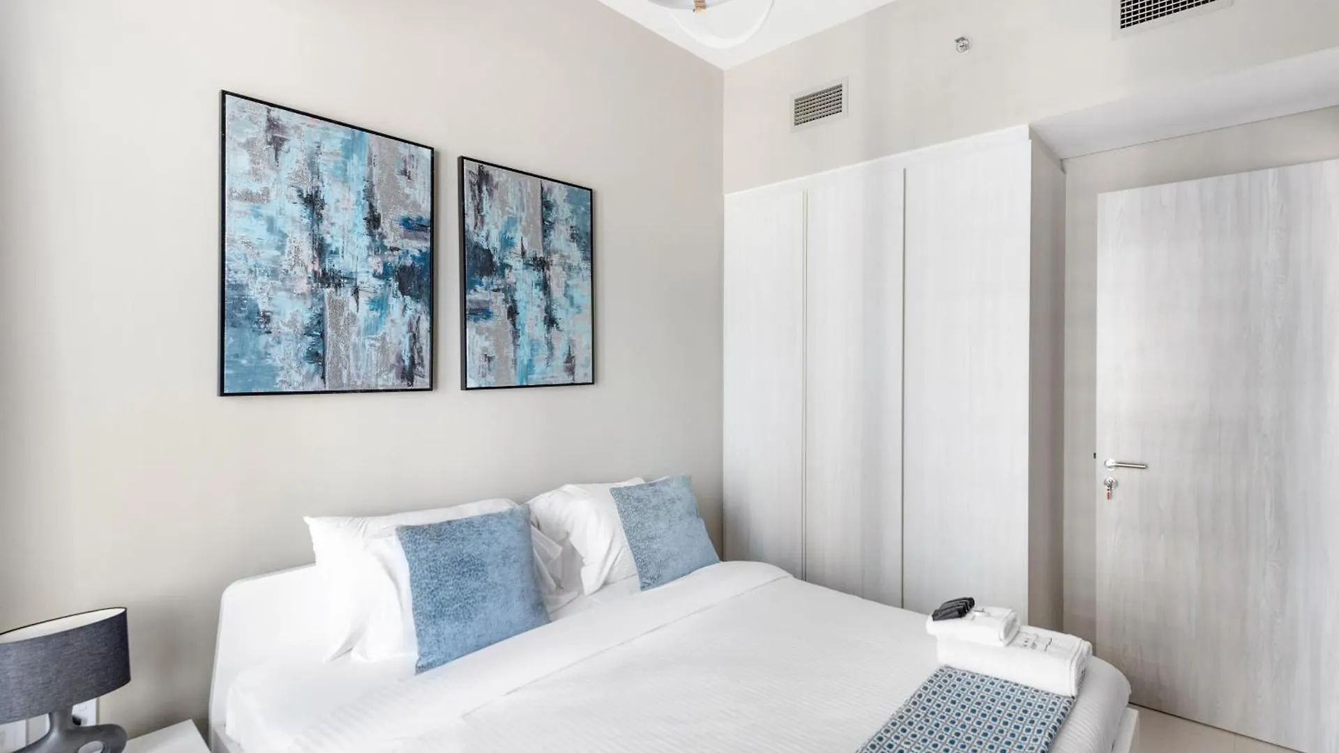 Luxurious 1Bdr Zada Tower, Business Bay 12 Apartment Dubai